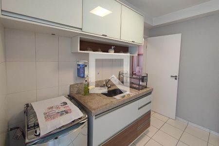 Apartamento à venda com 53m², 2 quartos e 1 vagaCozinha