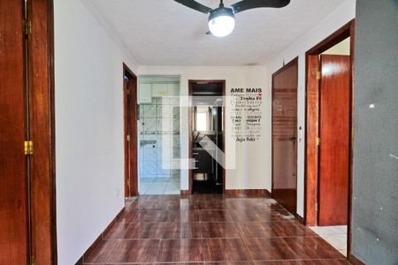 Sala de apartamento à venda com 3 quartos, 47m² em Vila Pereira Barreto, São Paulo
