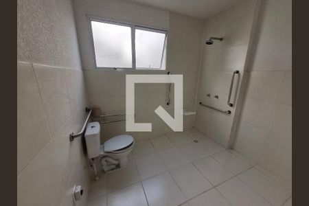 Banheiro de apartamento para alugar com 1 quarto, 42m² em Madureira, Rio de Janeiro