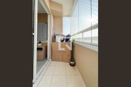 Sacada  de apartamento à venda com 2 quartos, 55m² em Conjunto Residencial Pombeva, São Bernardo do Campo