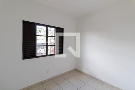 Quarto 2 de casa para alugar com 3 quartos, 150m² em Jardim Ponte Rasa, São Paulo