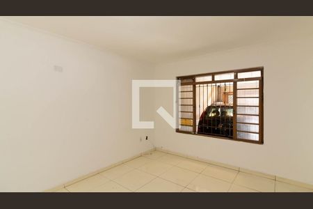 Sala de casa para alugar com 3 quartos, 150m² em Jardim Ponte Rasa, São Paulo