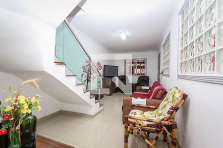 Sala de casa à venda com 3 quartos, 63m² em Parque Marabá, Taboão da Serra