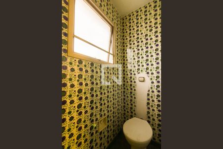 Casa à venda com 387m², 5 quartos e 3 vagasBanheiro da Suíte 3