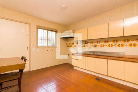 Casa à venda com 387m², 5 quartos e 3 vagasCozinha