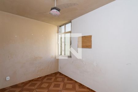 Quarto 1 de apartamento para alugar com 2 quartos, 45m² em Parada de Lucas, Rio de Janeiro
