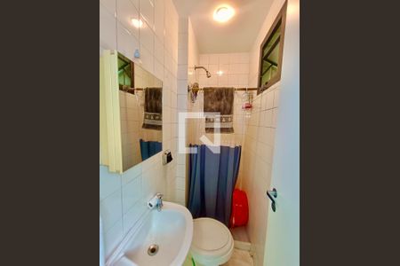 Apartamento à venda com 260m², 3 quartos e 4 vagasBanheiro serviço 