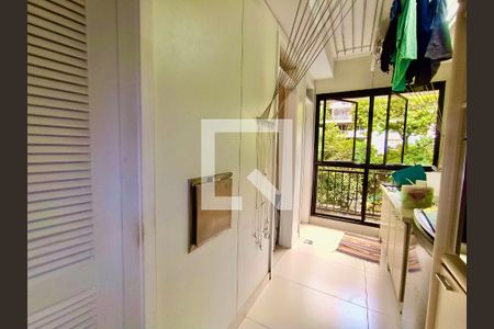 Apartamento à venda com 260m², 3 quartos e 4 vagasÁrea serviço 