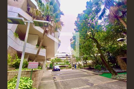 Apartamento à venda com 260m², 3 quartos e 4 vagasÁrea Comum - Playground