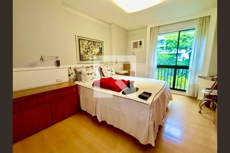 Apartamento à venda com 260m², 3 quartos e 4 vagasSuíte