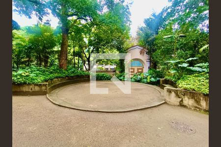 Apartamento à venda com 260m², 3 quartos e 4 vagasÁrea Comum - Playground