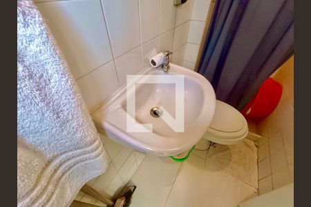 Apartamento à venda com 260m², 3 quartos e 4 vagasBanheiro serviço 