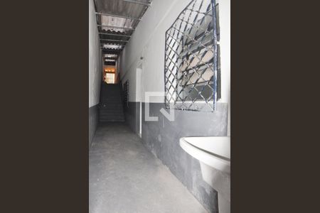 Casa para alugar com 50m², 2 quartos e sem vagaCorredor e Lavanderia