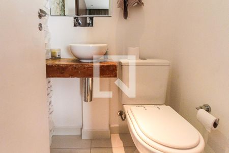 Banheiro de apartamento à venda com 2 quartos, 96m² em Jardim Independência, São Paulo