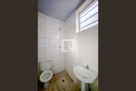 Banheiro de casa para alugar com 1 quarto, 50m² em Vila Regente Feijó, São Paulo