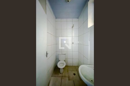 Banheiro de casa para alugar com 1 quarto, 50m² em Vila Regente Feijó, São Paulo