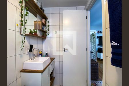 Banheiro de kitnet/studio para alugar com 1 quarto, 27m² em Vila Butantã, São Paulo