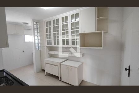 Apartamento à venda com 90m², 2 quartos e 1 vagaCozinha