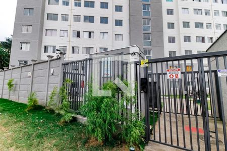 Apartamento para alugar com 43m², 2 quartos e sem vagaFachada e portaria