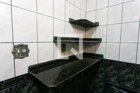 Casa à venda com 100m², 2 quartos e 1 vagaBanheiro