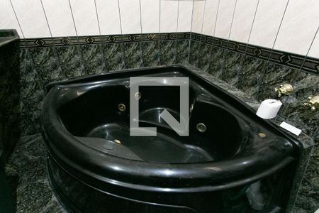 Casa à venda com 100m², 2 quartos e 1 vagaBanheiro - Banheira