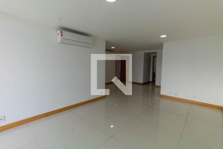 Apartamento para alugar com 4 quartos, 220m² em Icaraí, Niterói