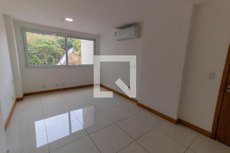 Apartamento à venda com 220m², 4 quartos e 2 vagasQuarto