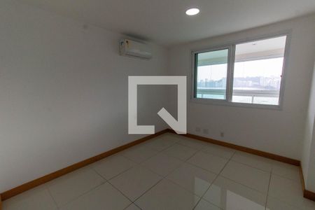 Apartamento à venda com 220m², 4 quartos e 2 vagasQuarto