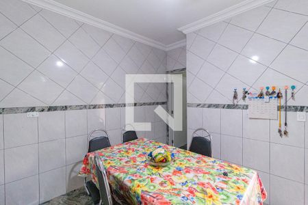 Casa para alugar com 200m², 3 quartos e 2 vagas Casa para alugar com 200m², 3 quartos e 2 vagasCozinha