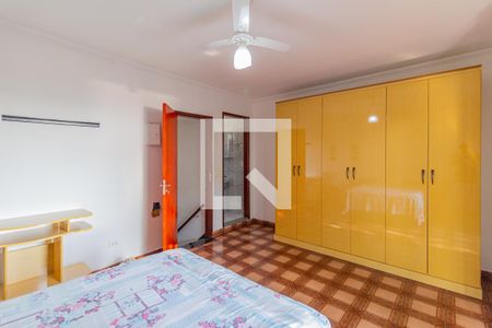 Casa para alugar com 200m², 3 quartos e 2 vagas Casa para alugar com 200m², 3 quartos e 2 vagasSuíte