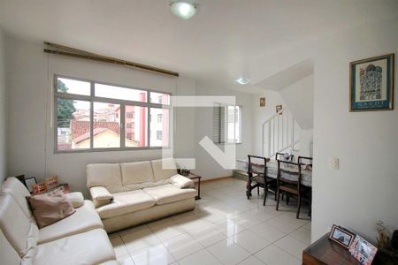 Apartamento à venda com 3 quartos, 102m² em Floresta, Belo Horizonte