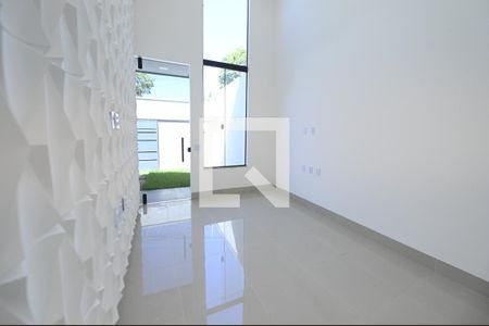 Sala de casa para alugar com 3 quartos, 115m² em Residencial Recanto do Bosque, Goiânia