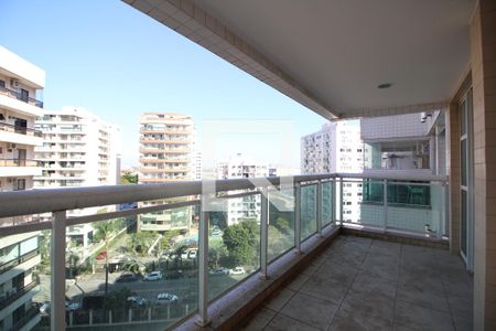 Sala Varanda de apartamento para alugar com 2 quartos, 68m² em Jacarepaguá, Rio de Janeiro