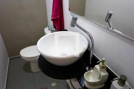 Lavabo de casa para alugar com 2 quartos, 120m² em Vila Sonia, São Paulo