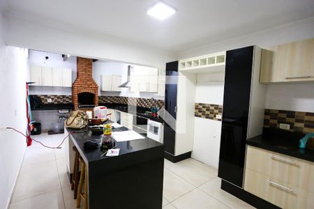 cozinha / serviço /churrasqueira de casa para alugar com 2 quartos, 120m² em Vila Sonia, São Paulo