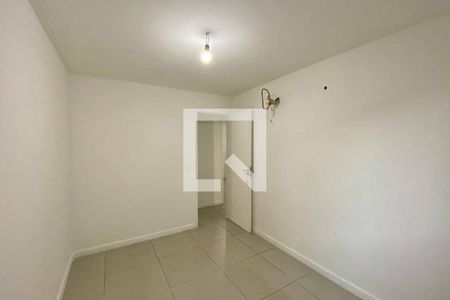 Apartamento à venda com 111m², 3 quartos e 2 vagasQuarto 2