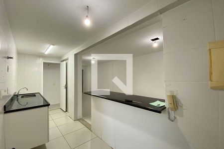 Apartamento à venda com 111m², 3 quartos e 2 vagasCozinha