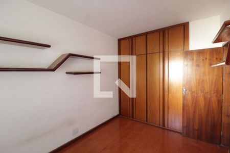 Quarto 1 de apartamento para alugar com 3 quartos, 100m² em Brasil, Uberlândia