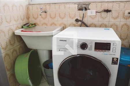 Apartamento para alugar com 74m², 3 quartos e 1 vagaÁrea de Serviço