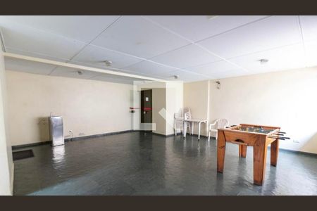 Apartamento para alugar com 74m², 3 quartos e 1 vagaÁrea comum - Salão de festas