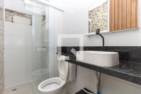 Banheiro  de apartamento para alugar com 2 quartos, 35m² em Cambuci, São Paulo