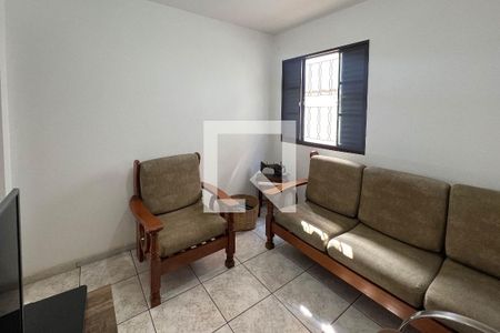 Casa à venda com 2 quartos, 210m² em Planalto, Belo Horizonte