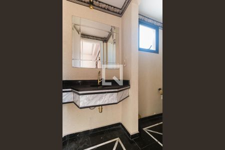 Lavabo de apartamento para alugar com 4 quartos, 170m² em Centro, Mogi das Cruzes