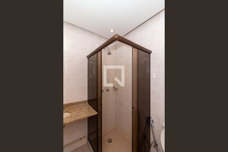 Apartamento para alugar com 92m², 2 quartos e 1 vaga Apartamento para alugar com 92m², 2 quartos e 1 vagaBanheiro da Suíte