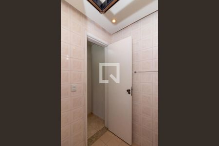 Apartamento para alugar com 92m², 2 quartos e 1 vaga Apartamento para alugar com 92m², 2 quartos e 1 vagaBanheiro da Suíte