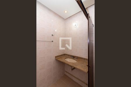 Apartamento para alugar com 92m², 2 quartos e 1 vaga Apartamento para alugar com 92m², 2 quartos e 1 vagaBanheiro da Suíte