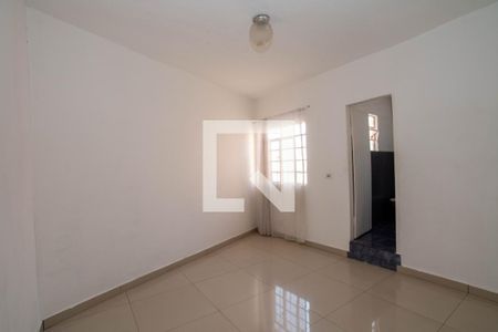 Suíte de casa para alugar com 1 quarto, 35m² em Jardim Santa Mena, Guarulhos