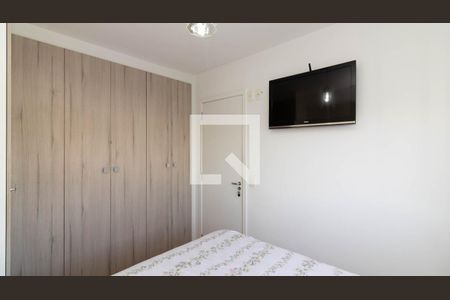 Quarto 1 de apartamento para alugar com 2 quartos, 47m² em Jardim Santa Teresinha, São Paulo