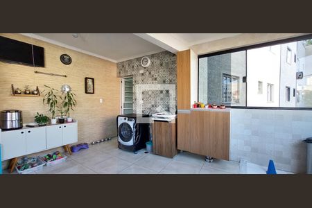 Casa à venda com 130m², 3 quartos e 2 vagasÁrea de Serviço