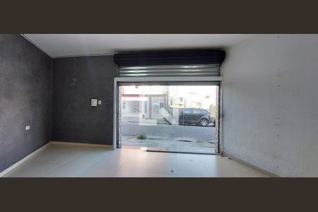 Casa à venda com 130m², 3 quartos e 2 vagasÁrea comum - Salão de festas